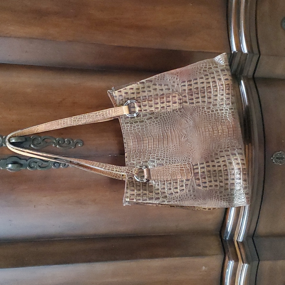 📂💼Donald Pliner Tote